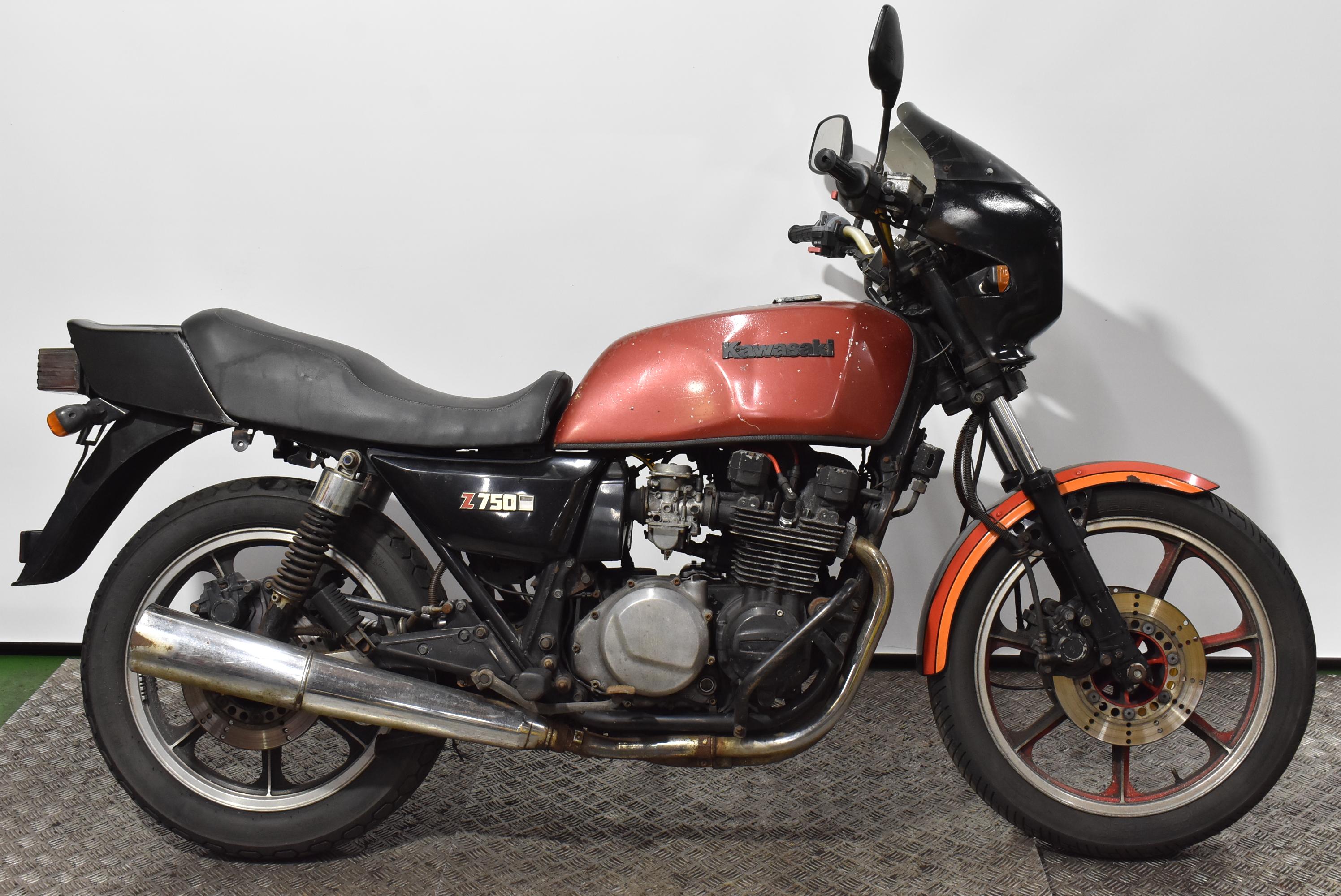 当時物 Z750GP エンジンガード 0022 検) KZ750R GPZ750F Z1000GP