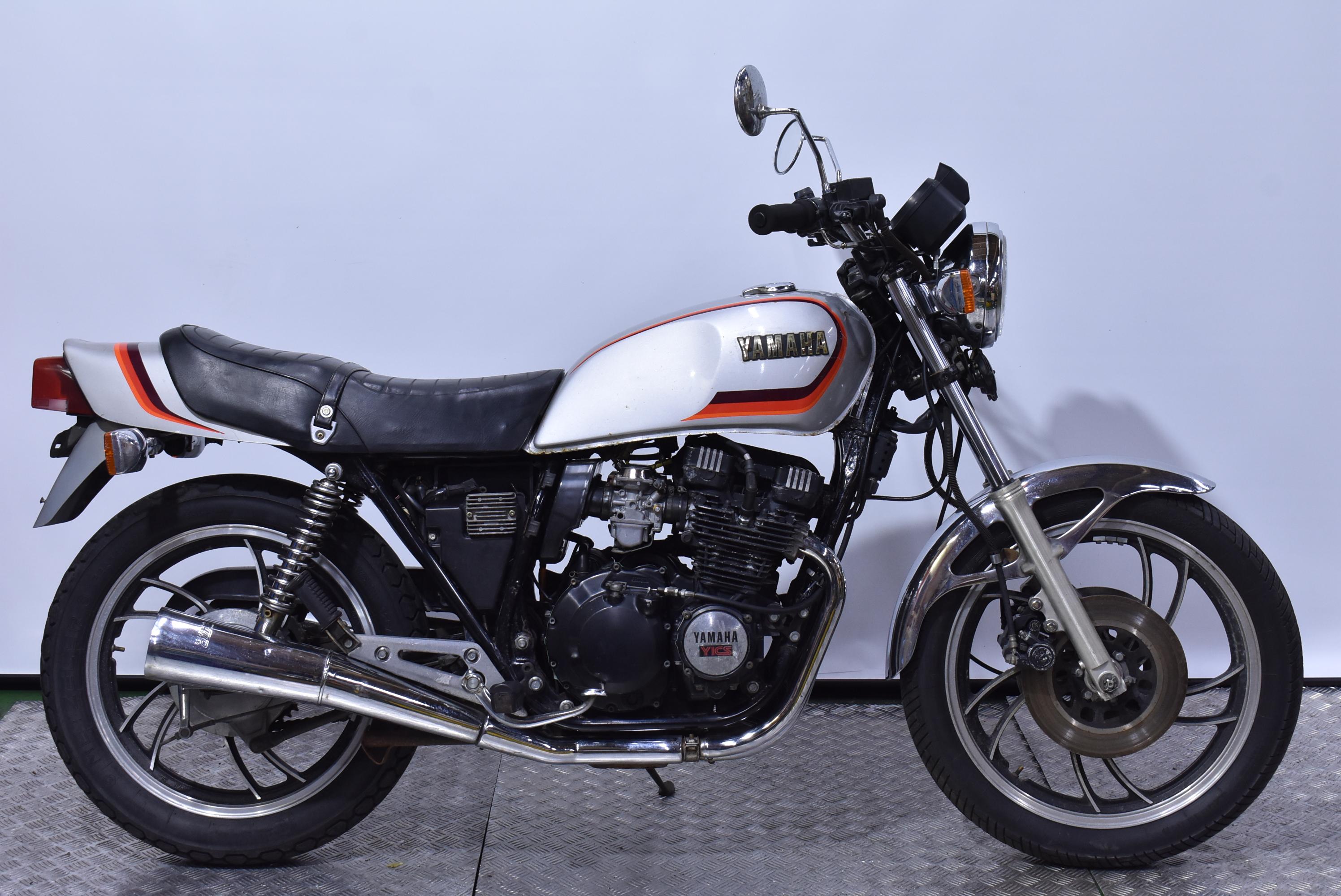 国産新作 新品 XJ400 XJ550 純正タイプメッキ 角形ウインカー 4本